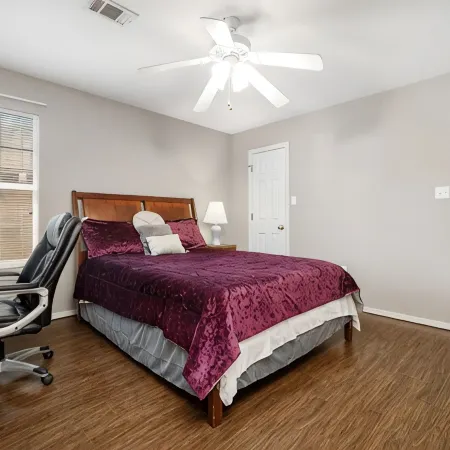 Delightful Duplex 2 beds 2 baths
