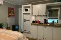 Casa de Campo-Tiny Home with Open Field View for Sunsets and Stargazing - Wi-Fi