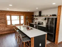 Private newly remodeled cabin on 10 acres next to the tiffin river Hotels in Fulton County