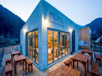 Momo Pension - bar