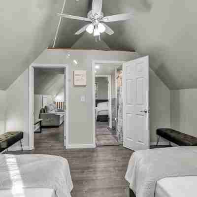 The Davey Retreat Rooms