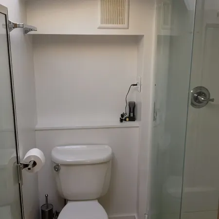 Aloft Apartment - Above It All (Not in a Box