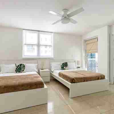 Pool View 2Bedroom Lux Brickell Rooms