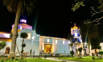 Golden Rest Latacunga