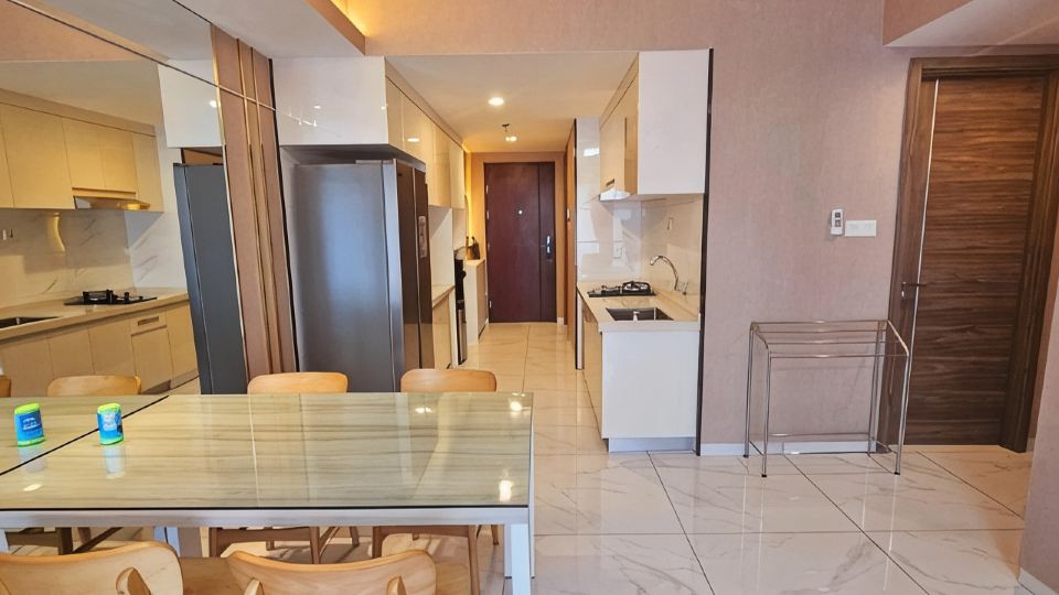Sky House BSD by SM Room