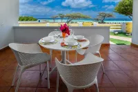 Oceanfront @ Mangel Halto Beach, Snorkel, Scuba, Beach