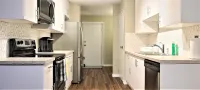 Lovely Modern 3-Bedroom Condo with Free Parking right by West Edmonton Mall - balcony