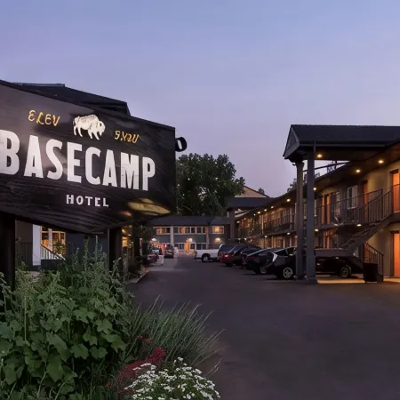 Basecamp Boulder