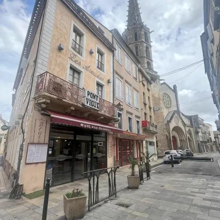 Hôtel Restaurant les Arcades Отели в г. Лиму