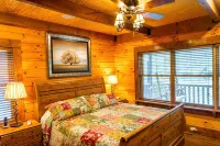 Spotted Fawn Cabin - Serenity and luxury await you - Alphydda
