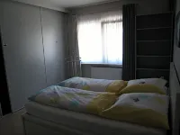 2.5 km to the city center.  Vacation apartment in a quiet location. - Balkon
