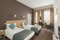 The Marine Hotel - Parking