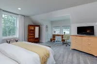 Spacious Mountain Retreat! Hot Tub, Game Room, Near Asheville - 3-Star