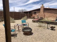 Ranchito Paraiso: Pet-friendly Rustic Elegance in the Desert - Alppimaja