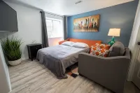 Lux 5bd King w/Theater+Office - Homestays