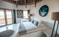 Mohini Komodo Resort - piscina