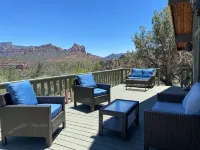 Historic A-Frame Panoramic Red Rock Views! - 2つ星