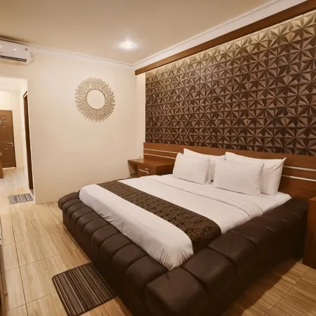 Patria Family Hotel Hotels in Kepanjenkidul