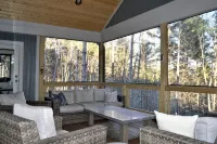 Lovely lakefront home with dock. Summertime stunner. Winter wonderland nearby. - Pools