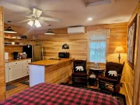Cozy Cabin By The Pond, Sleeps 2 - 3-Star