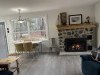 Cozy cottage just one mile from the Platte river, close to the Sleepy Bear dunes - 4-Star