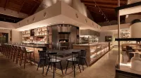Sonoma Sunshine, by Vinifera Homes - piscina
