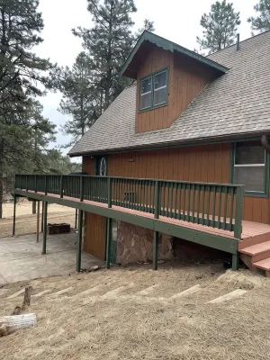 The Meadow Inn - Secluded Central Black Hills Cabin!  WiFi! - 3-Star
