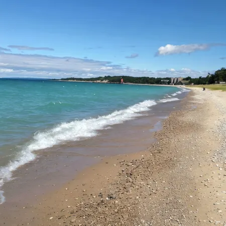 Lake Charlevoix Lakeview Escape