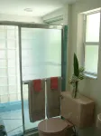 HISTORIC POOLSIDE RIVERFRONT CABANA WITH BOAT DOCK - 3 tähden