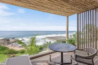 Sala Beach House - Ocean View