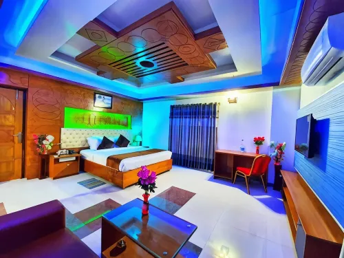 Hotel Khan Palace - 3-Star