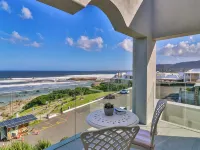 Hermanus Beachfront Lodge - วิวภูเขา