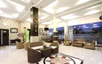 Musdalifah Hotel Resort - parking