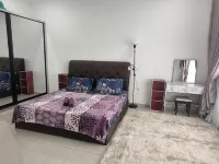 Cozy Cosmo Tiara Sendayan (4 rooms 3 bathrooms) - 2-Star