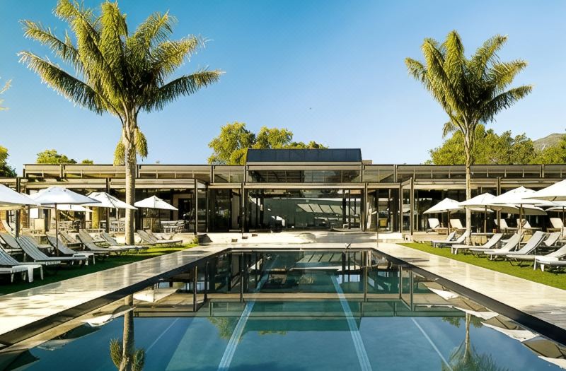 Vineyard Hotel