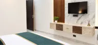 The Rama Inn - Airport Shuttle