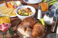Hotel Viva Sky - Desayuno