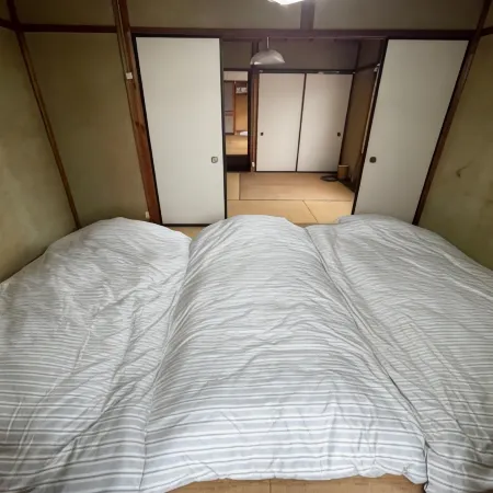A house within walking distance of Kuwana Station. Maximum 11 guests can stay