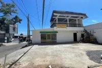 Express O 91669 Kost Amel Near Taman Mattirotasi Hotels in West Bacukiki