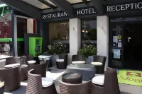 Logis Hôtel- Restaurant la Renaissance Hoteles en Raon-l'Étape