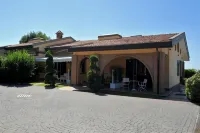 B&B Casa di Giò Luxury Resort Hotels in Aprilia