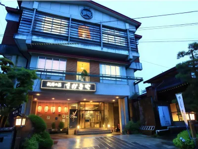 Sakakiya Hotel di Nozawaonsen
