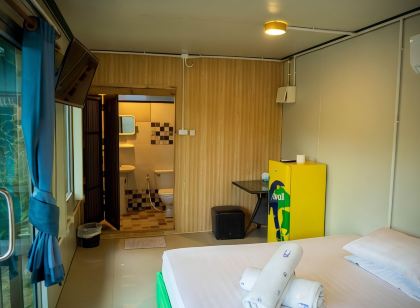 Beach Box Resort at Rimlay Rayong