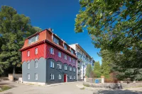 Pytloun Flat Hotel Hotels near Globus Hypermarket a Restaurace