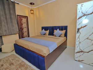 Roomshala 092 Hotel Delhi Continental