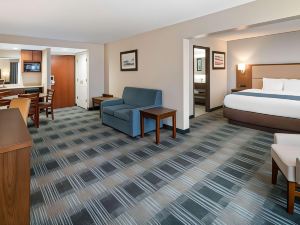 Holiday Inn Express & Suites Mobile – I-65