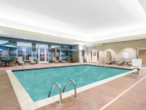 Hawthorn Extended Stay by Wyndham Dickinson Hotels in Stark County