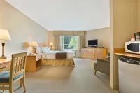 Ramada by Wyndham Nanaimo Hotels in Nanaimo
