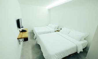 White Loft Hotel