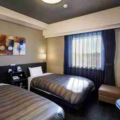 Hotel Route-Inn Takefu Inter Rooms